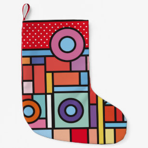 Trendige geometrische Elemente prägen das Design. Kleiner Weihnachtsstrumpf