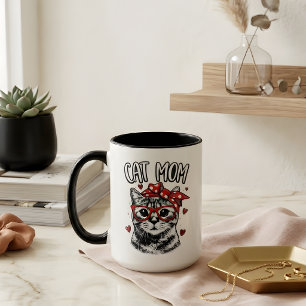 Trendige Katzenmutter mit Brille und Bandana Weiße Tasse