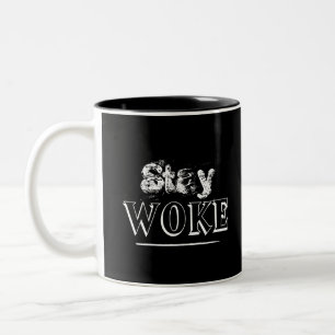 Trendiger Aktivist Stay Woke Schwarz und Weiß Zweifarbige Tasse