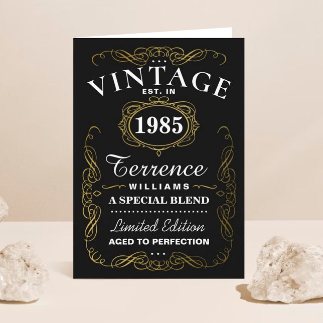 Trendschwarz, weiß und Gold Typografie zum Geburts Karte (Von Creator hochgeladen)