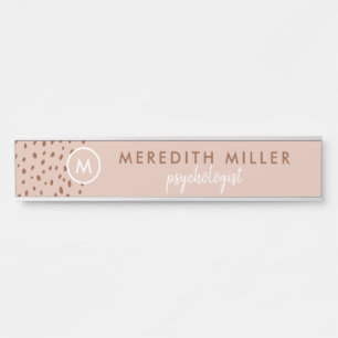 Trendy Beige Monogram mit Terracotta Boho Brown Türschild