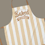 Trendy Beige Stripes Girly Bakery Chef Caterer Schürze<br><div class="desc">Modern caterer personalized apron design with pastel beige stripes background, trendy handwritten fonts and a simple layout. This neutral aesthetic baker apron feature soft cream aesthetic or you can edit the colors to any colors you like - great for pastry chefs, bakers and caterers. Add your brand name or logo...</div>