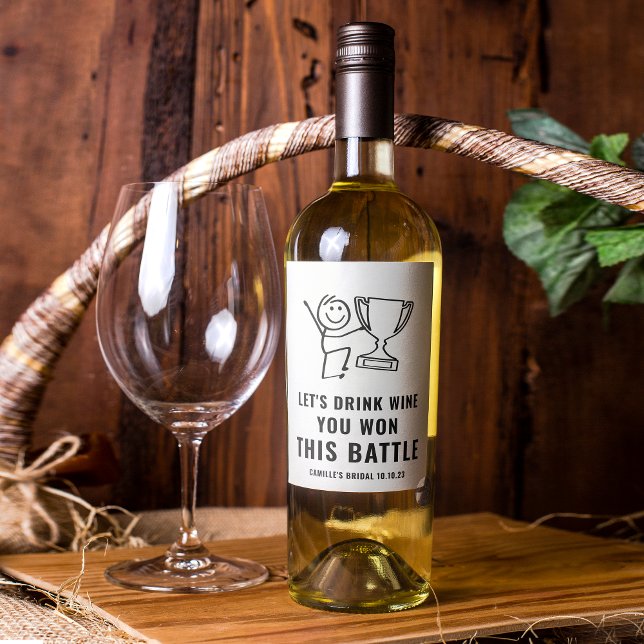 Trendy Black and White Won Battle Label Weinetikett (Von Creator hochgeladen)