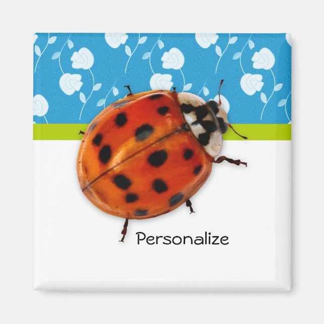Trendy Blue Floral Ladybug mit Namen Magnet (Vorne)