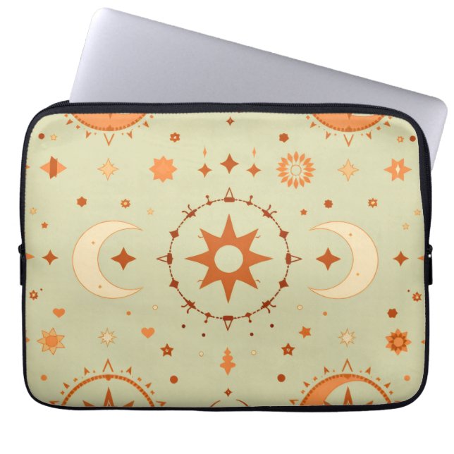 Trendy Boho Laptop Sleeve | Spirituelle Sonne & Mo (Vorderseite)