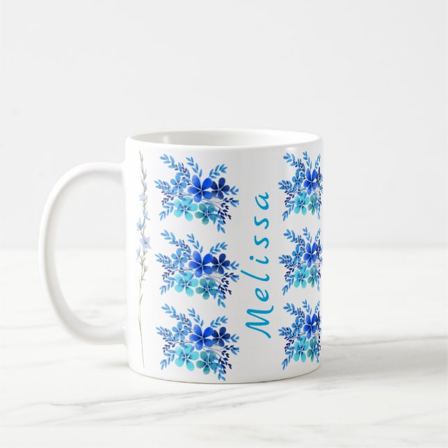 Trendy Botanical Blue Watercolor Blume Kaffeetasse (Links)