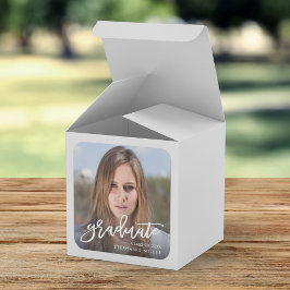 Trendy Brush Script Foto Graduate Abschluss Quadratischer Aufkleber