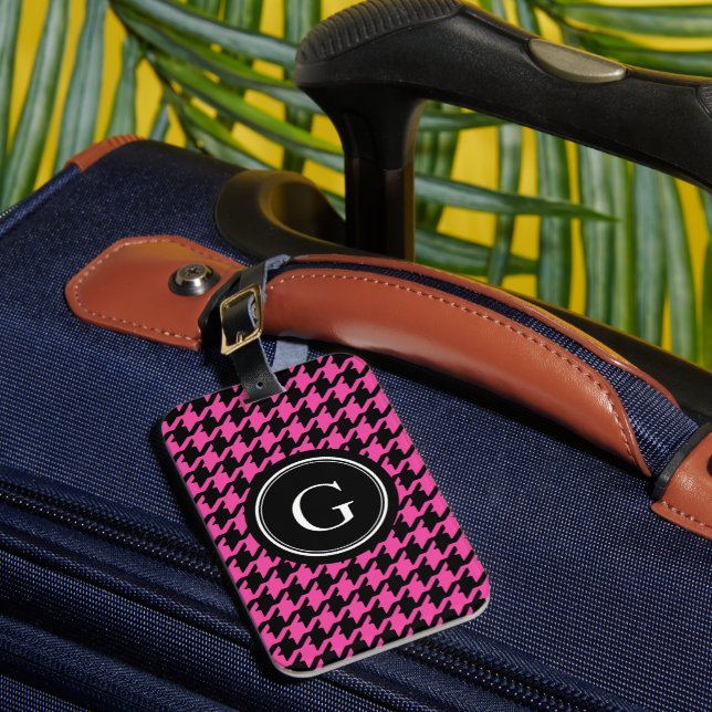 Trendy Classic rosa Hahnentrittmuster mit Monogram Gepäckanhänger (Vorderseite Insitu 1)