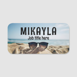 Trendy Eyeglasses auf einem optischen Strand Namensschild