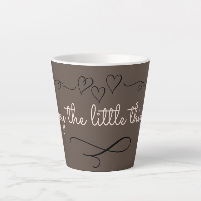 Trendy genießen Sie die kleinen braunen Dinge Milchtasse (Vorderseite)