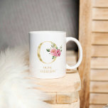 Trendy Gold Watercolor Blume Letter O | Monogramm Kaffeetasse<br><div class="desc">Trendy Gold Watercolor Blume Letter O | Monogramm</div>