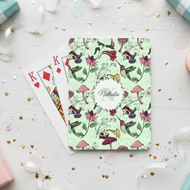 Trendy Green Flowers & Hummingbird Monogram Spielkarten (Floral Hummingbird Playing Cards. Botanical Hummingbirds & Flowers Pattern for Animal & Bird Lovers)