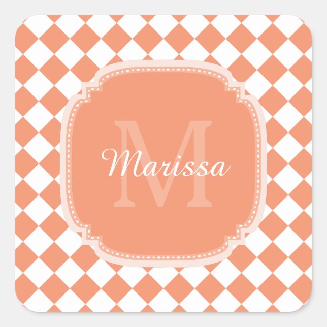 Trendy Light Orange Checkter Mit Monogramm Name Quadratischer Aufkleber (Vorderseite)