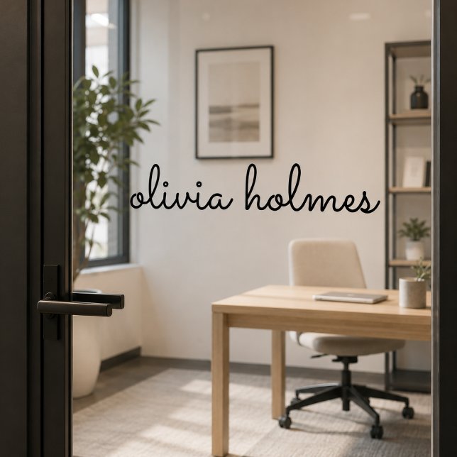 Trendy Monogram | Modern Black Script Fensteraufkleber (Custom script nameplate window cling for glass office doors, studios, and reception rooms.)
