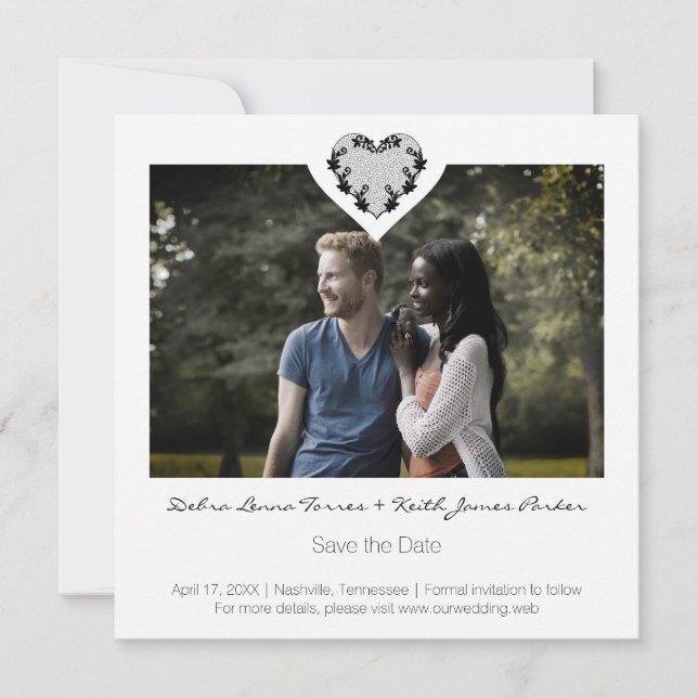 Trendy Ornamental Heart Black Lace Wedding Save The Date (Vorderseite)