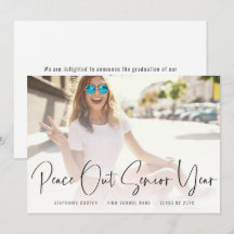 Trendy Peace Out Foto Script Abschluss