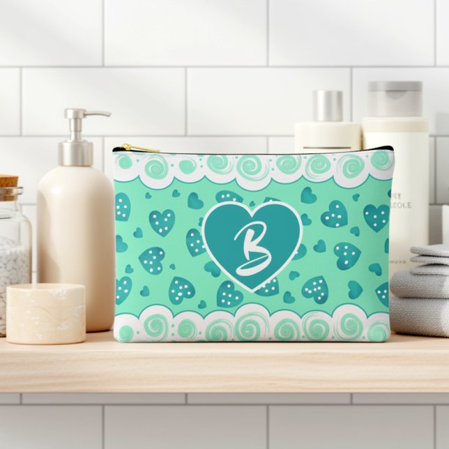 Trendy Peppermint Grün Herz mit Punkten und Wirbel Zubehörtasche (Gorgeous peppermint green adorned with hearts a gift you or your friend or family member will love)