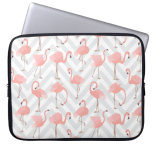 Trendy Pink Flamingos und Chevrons Muster Laptopschutzhülle