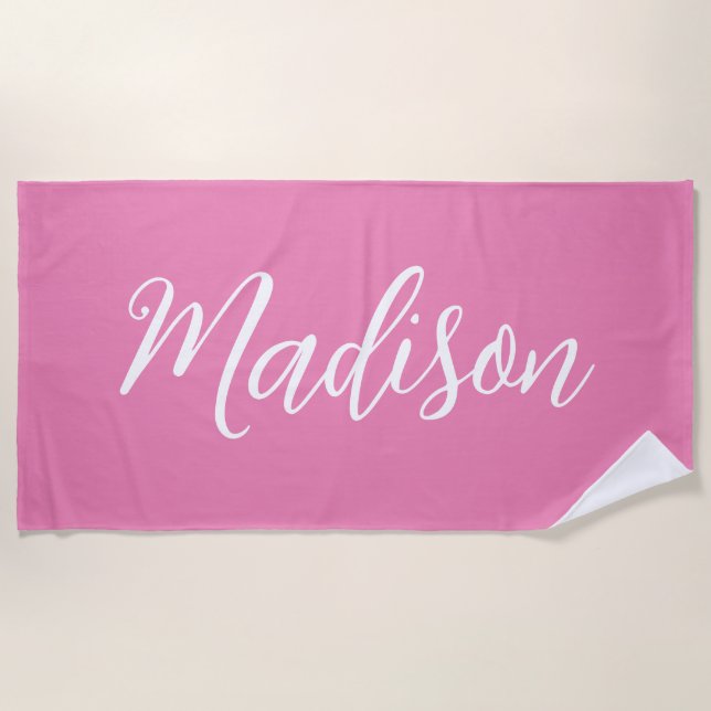 Trendy Pink Girls Name Handgeschriebenes Skript be Strandtuch (Vorderseite)