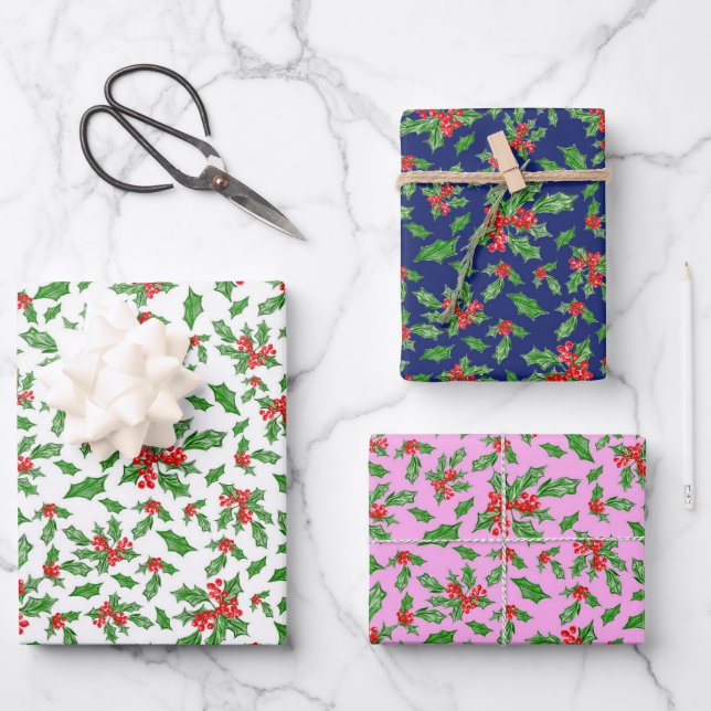 Trendy Pink und Blue Christmas Holly Pattern Geschenkpapier Set (Vorderseite)