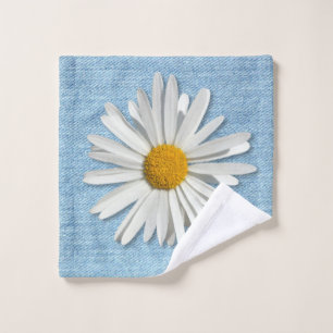 Trendy Real Daisy on Pale Washed Denim - Hippie Waschlappen