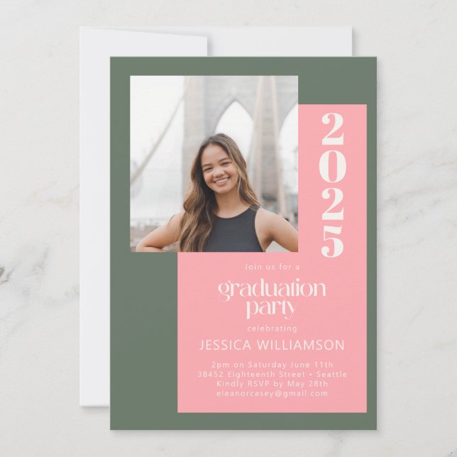 Trendy Retro Pink Green Foto Graduation Party Einladung (Vorderseite)