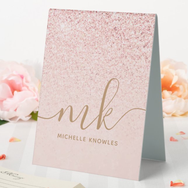 Trendy Rose Gold Glitzer Extravagante Initialen un Tischaufsteller (In Situ (Hochzeit))