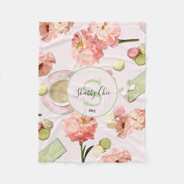 Trendy Shabby Chic Peonies and Macarons Set Fleecedecke (Vorderseite)