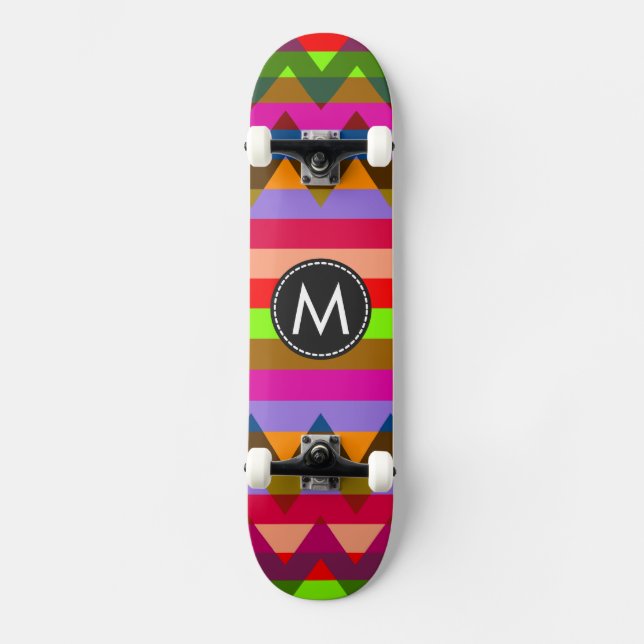 Trendy Zickzack Stripes Muster #25 Skateboard (Vorderseite)