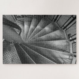 Treppe für optische Täuschung aus schwarzem und we
