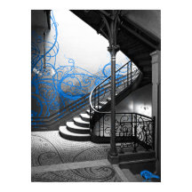 Treppe schwarz-weiß Art Déco mit Blau