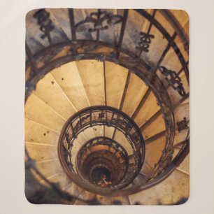 Treppen mit Spiralkreistreppen, alte Treppen, Sherpadecke