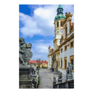 Treppen mit Stein Engel in der Kirche Loreto Prag Fotodruck