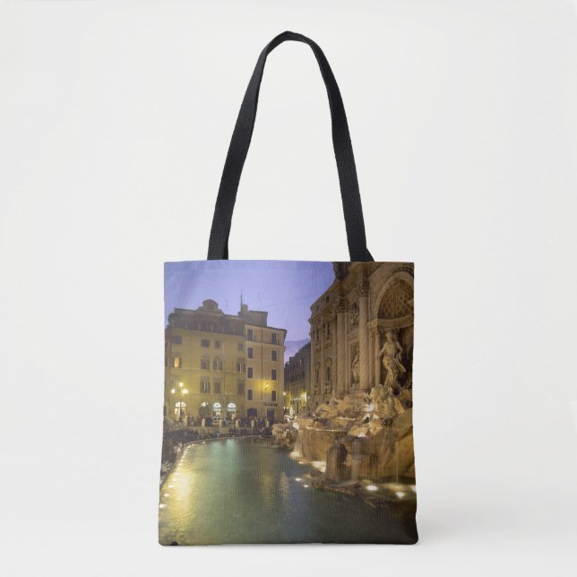 Trevi-Brunnen am Abend, Rom, Latium, Italien Tasche (Vorderseite)
