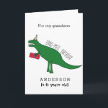 Trex Dinosaur Birthday Grandson Karte<br><div class="desc">Eine trex Dinosaurier Geburtstagskarte für Enkel,  die Sie leicht mit seinem Namen und Alter personalisieren können. In der trex Geburtstagskarte steht: "Rawr! Es ist dein Geburtstag! Der größte Geburtstag wünscht einem Dino-Milben." Sie können auch die Geburtstagsbotschaft auch innen personalisieren. Auf der Rückseite der Dinosaurierkarte heißt es Happy Birthday 2018.</div>