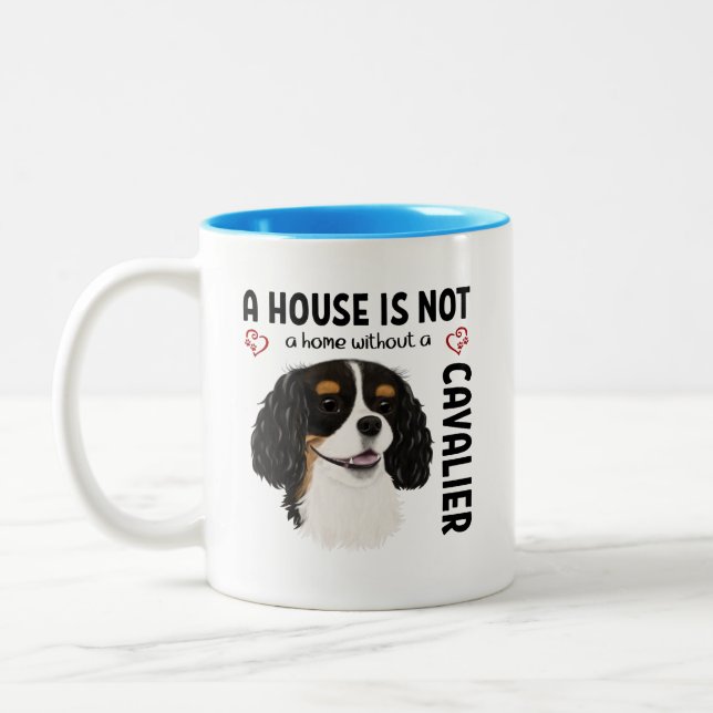 Tri-Colored Cavalier King Charles Spaniel   Zweifarbige Tasse (Links)