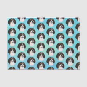 Tri-farbener Kavalier König Charles Spaniel Gesche Seidenpapier