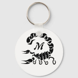 Tribal Black Scorpion Monogram Schlüsselanhänger