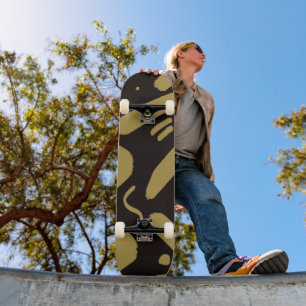 Tribal Black und Gold Skateboard