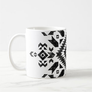 Tribal Design: Schwarz-Weiß Handgezeichnet Kaffeetasse