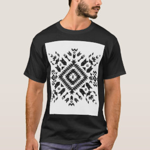Tribal Design: Schwarz-Weiß Handgezeichnet T-Shirt
