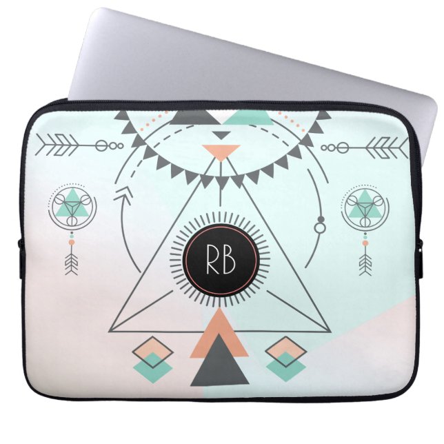 Tribal-farbiges geometrisches Totem-Design Laptopschutzhülle (Vorderseite)