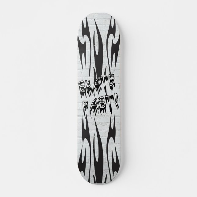 Tribal Flames Skate Skateboard (Vorne)