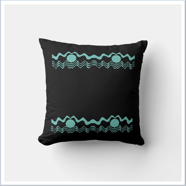 Tribal Geometric Turquoise Blue and Black Kissen (Von Creator hochgeladen)