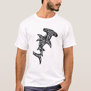 Tribal-Hammerhai-Stil-Ozeankunst T-Shirt