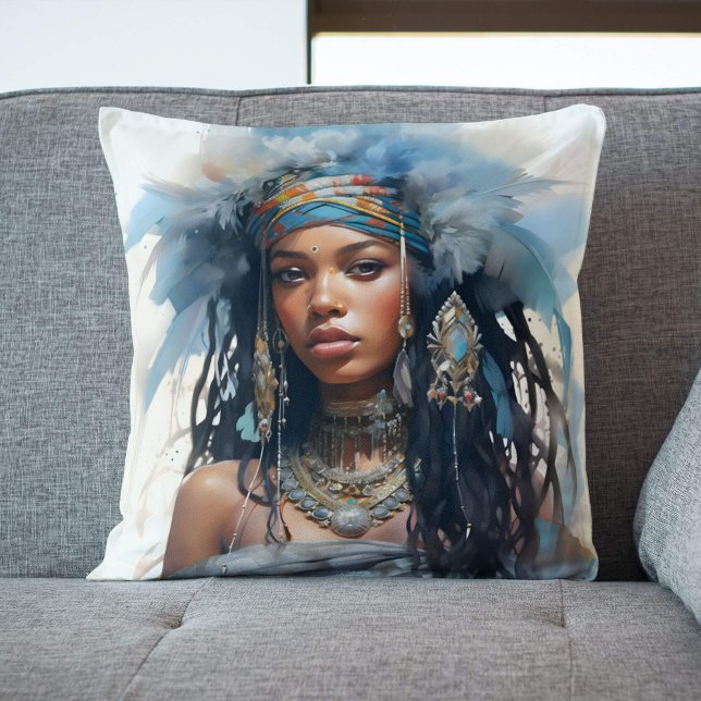 Tribal Queen Watercolor Portrait Kissen (Von Creator hochgeladen)