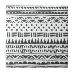 Tribal Schwarz-weiß Moderne Abstrakte Formen Fliese<br><div class="desc">Tribal Schwarz-weiß Moderne Abstrakte Formen</div>