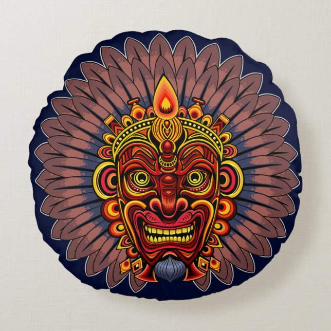 Tribal Warrior King Ritual Mask Rundes Kissen (Vorderseite)