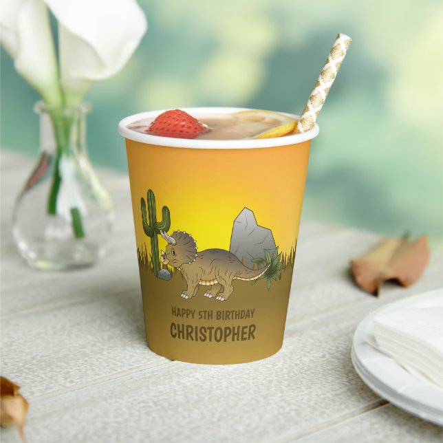 Triceratops Dinosaur Cactus Desert Kid's Birthday Pappbecher (In Situ)