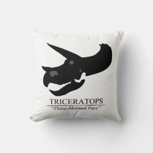 Triceratops Skull Kissen